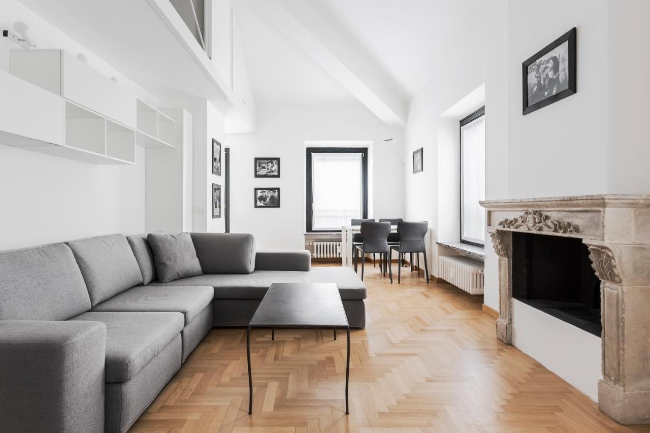 Апартаменти Living Brera, A Unique Experience - Vicolo Fiori Мілан Екстер'єр фото