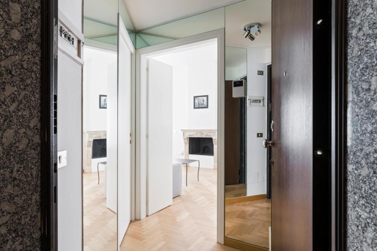 Апартаменти Living Brera, A Unique Experience - Vicolo Fiori Мілан Екстер'єр фото