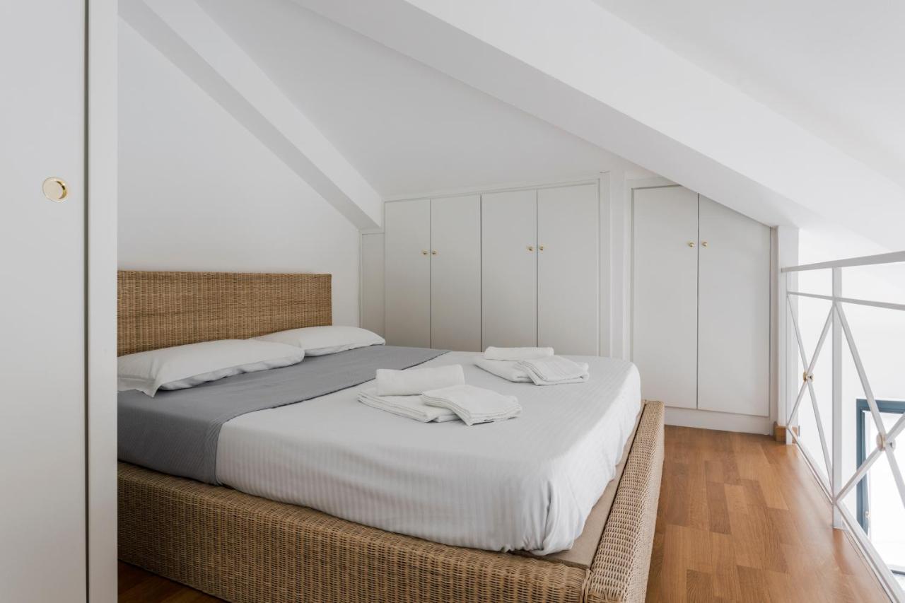 Апартаменти Living Brera, A Unique Experience - Vicolo Fiori Мілан Екстер'єр фото