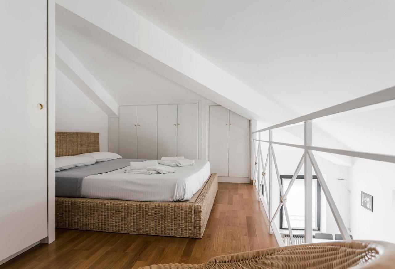 Апартаменти Living Brera, A Unique Experience - Vicolo Fiori Мілан Екстер'єр фото