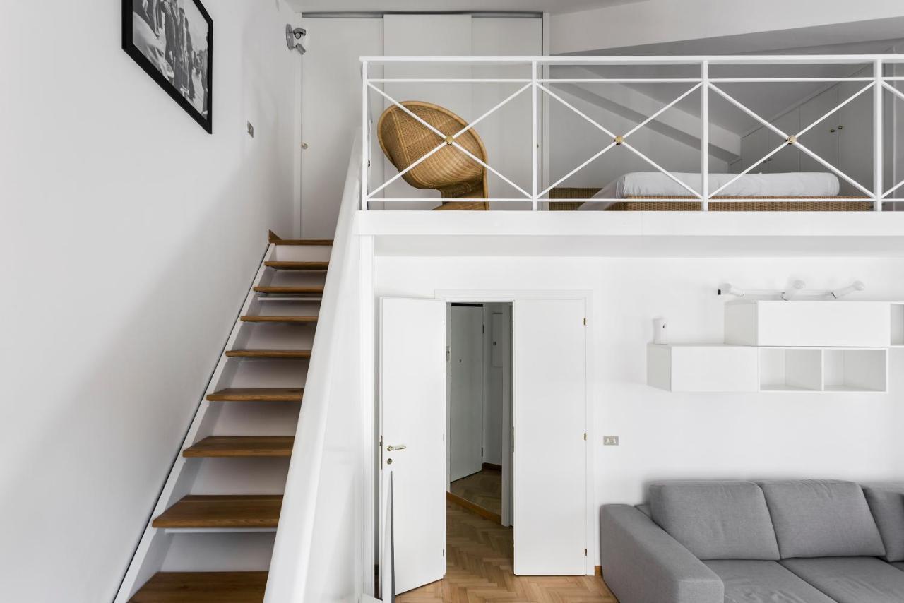 Апартаменти Living Brera, A Unique Experience - Vicolo Fiori Мілан Екстер'єр фото
