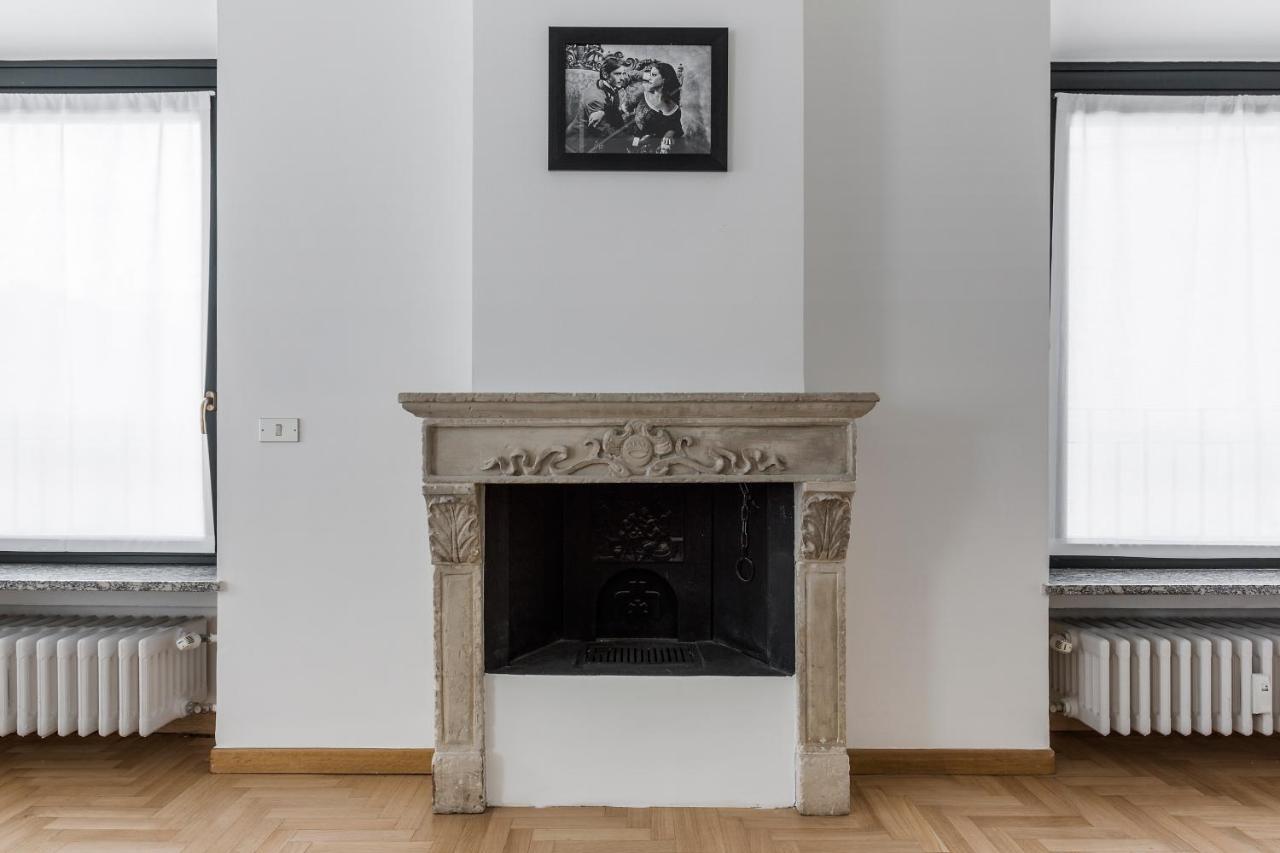 Апартаменти Living Brera, A Unique Experience - Vicolo Fiori Мілан Екстер'єр фото